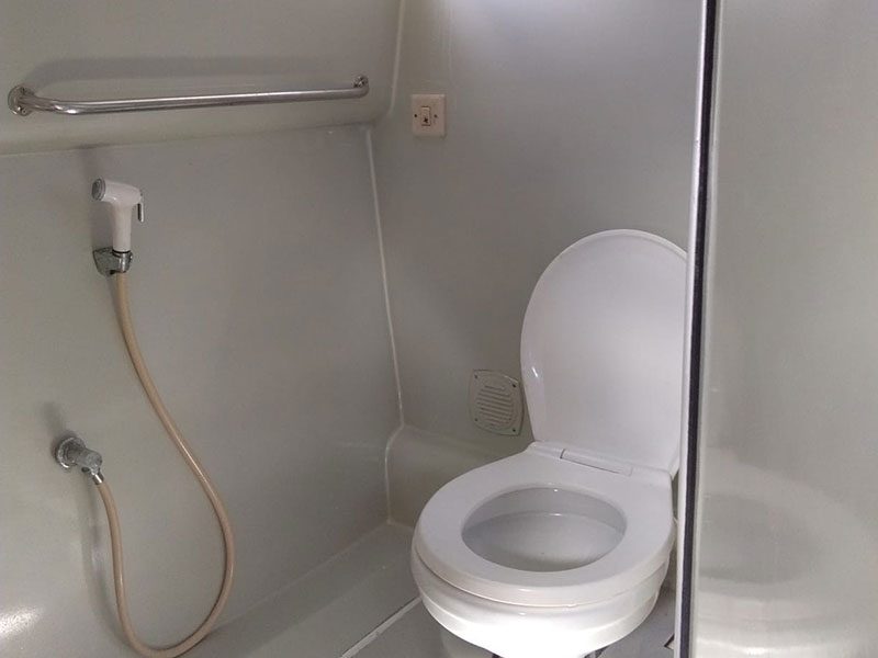 toilet-1