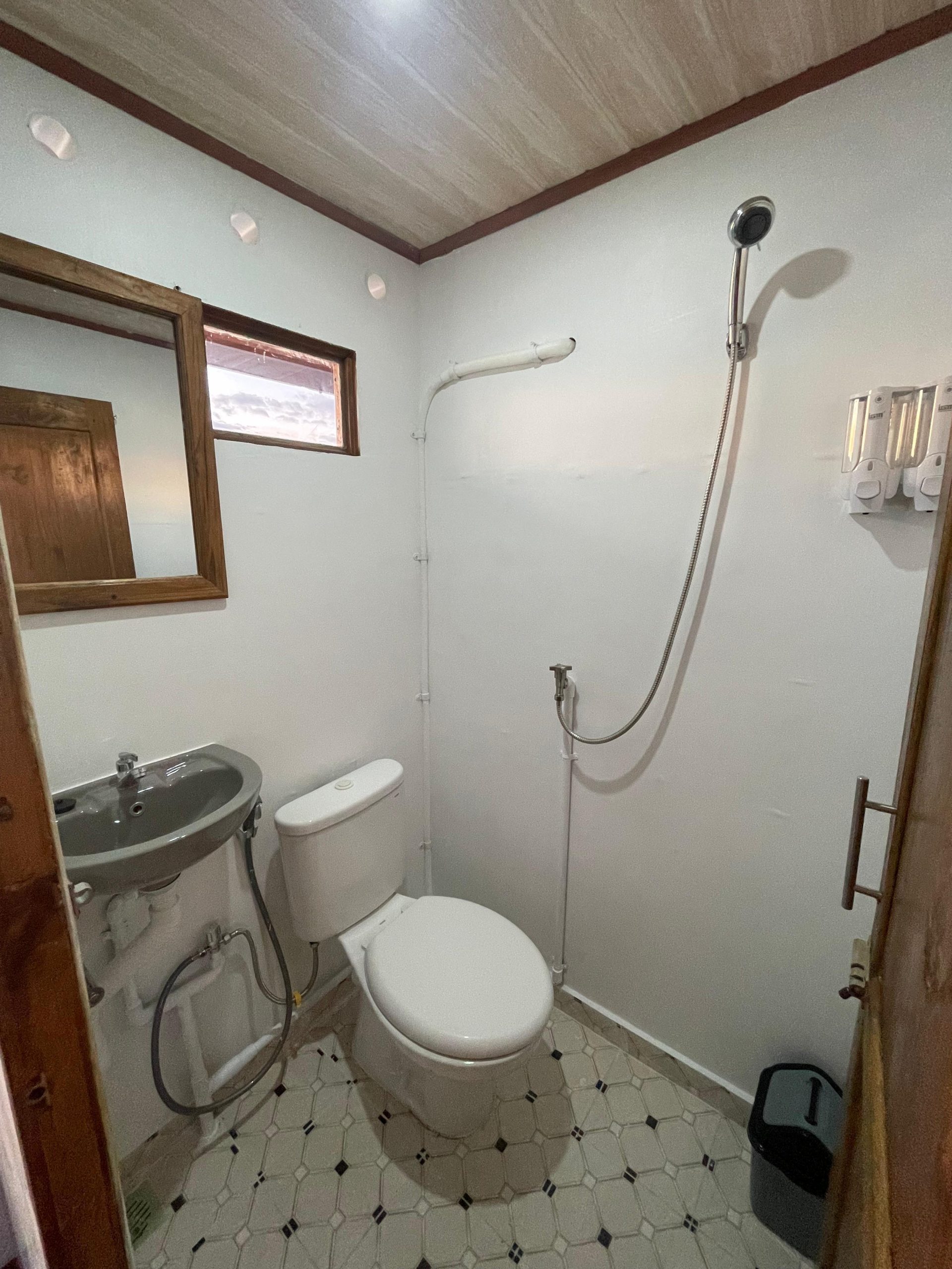 WhatsApp Image 2026-01-15 at 16.03.10