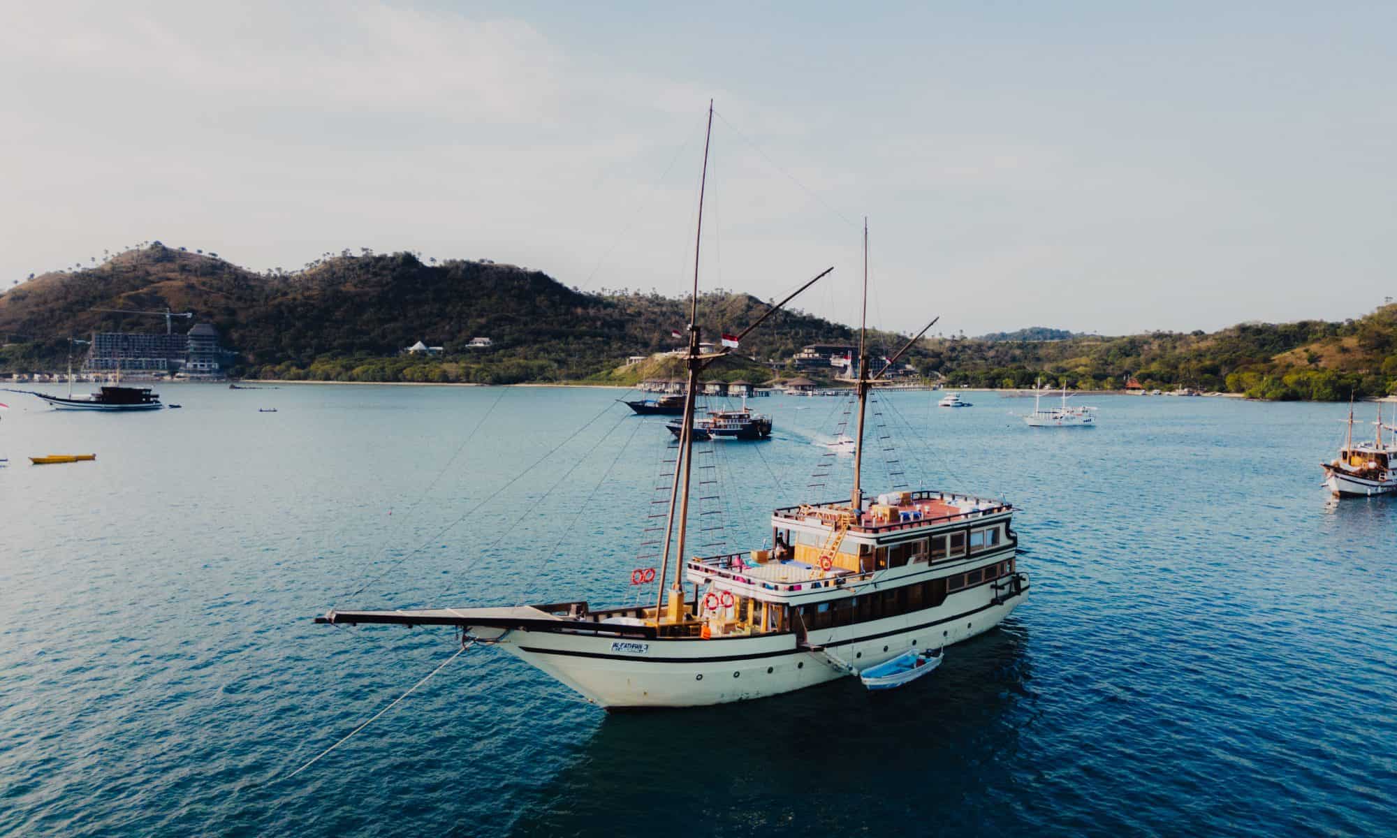 Lombok to Komodo transport